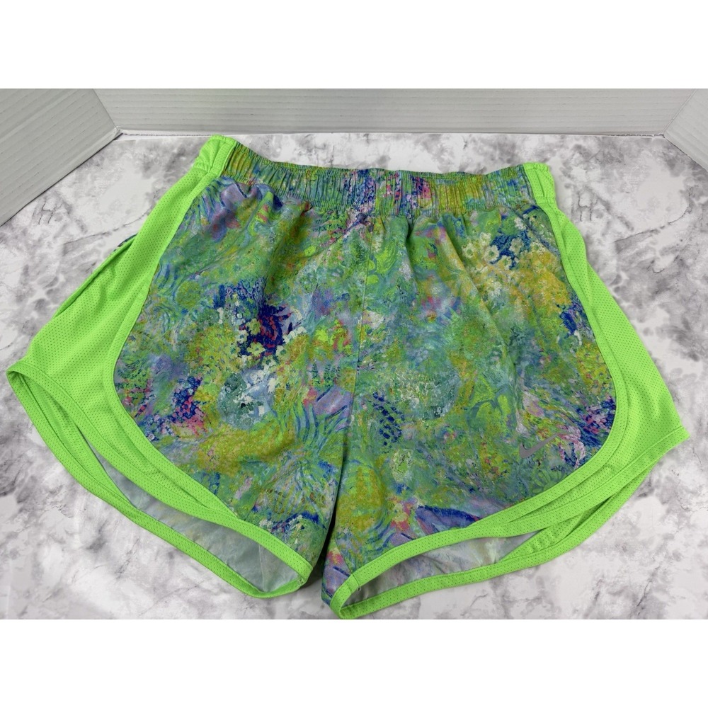 Nike Women's XS Tempo Hyper Femme Floral Running Shorts Multicolor